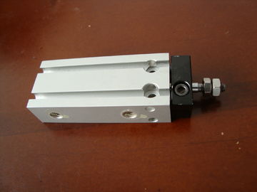 Cilindro dual CDUK de Rod de la instalación libre con el tipo giratorio no- de Rod del imán